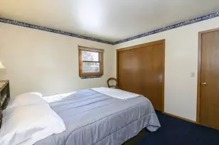 S58W25347 Crest Dr, Waukesha, WI 53189 - Photo 35