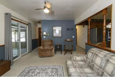 S58W25347  Crest Dr, Waukesha, WI 53189 - Photo 29