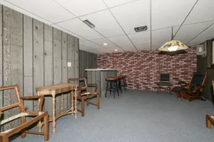 S58W25347 Crest Dr, Waukesha, WI 53189 - Photo 53