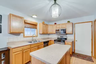 1607 Walter Ave, Racine, WI 53403 - Photo 11