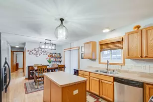 1607 Walter Ave, Racine, WI 53403 - Photo 13