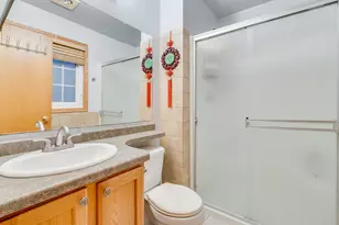 1607 Walter Ave, Racine, WI 53403 - Photo 23