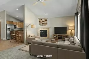 4017 Delta St, Manitowoc, WI 54220 - Photo 3