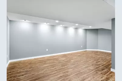 4017  Delta St, Manitowoc, WI 54220 - Photo 21