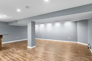 4017 Delta St, Manitowoc, WI 54220 - Photo 9