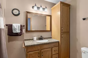 4017 Delta St, Manitowoc, WI 54220 - Photo 15