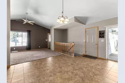 4017  Delta St, Manitowoc, WI 54220 - Photo 17