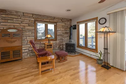 4082  Aspen Ln, La Crescent, MN 55947 - Photo 3