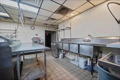 1702  Wisconsin Ave, New Holstein, WI 53061 - Photo 13