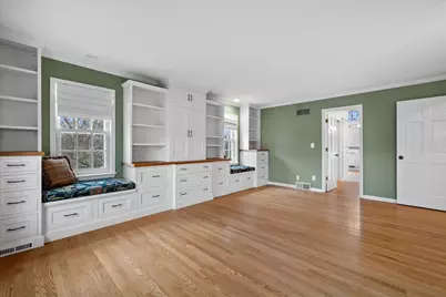 2650 W Sunnydale Ln, Mequon, WI 53092 - Photo 27