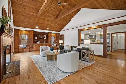 2650 W Sunnydale Ln, Mequon, WI 53092 - Photo 11