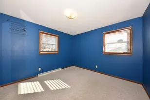 1329 N 11th Ave, West Bend, WI 53090 - Photo 13