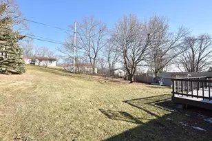 1329 N 11th Ave, West Bend, WI 53090 - Photo 25