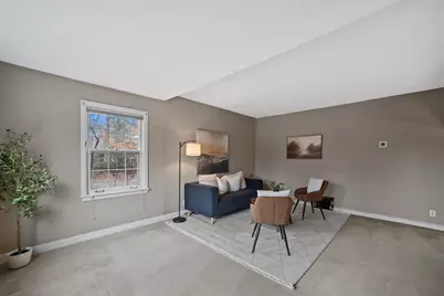 2844 S 132nd St, New Berlin, WI 53151 - Photo 7