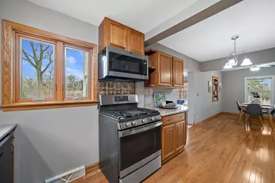 2844 S 132nd St, New Berlin, WI 53151 - Photo 17