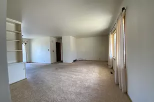 1337 N 9th St, Manitowoc, WI 54220 - Photo 5