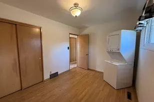 1337 N 9th St, Manitowoc, WI 54220 - Photo 13