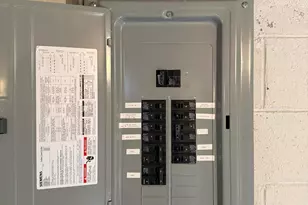 1337 N 9th St, Manitowoc, WI 54220 - Photo 25