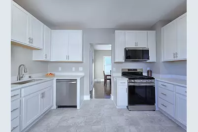 1246 S 49th St, West Milwaukee, WI 53214 - Photo 3