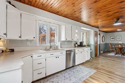 233 N Dries St, Saukville, WI 53080 - Photo 13