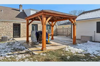 233 N Dries St, Saukville, WI 53080 - Photo 33