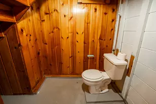 5869 S Trinthammer Ave, Cudahy, WI 53110 - Photo 31