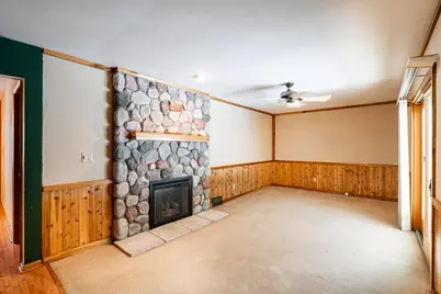 5869 S Trinthammer Ave, Cudahy, WI 53110 - Photo 7