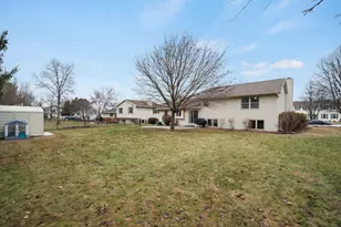 1677 Bernheim St, Oshkosh, WI 54904 - Photo 27