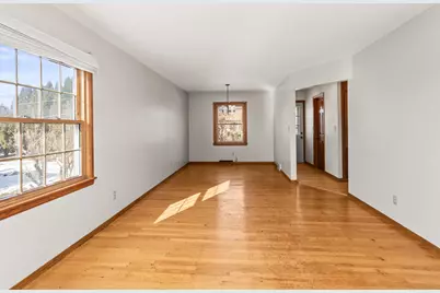 1638  Falls Rd, Grafton, WI 53024 - Photo 5