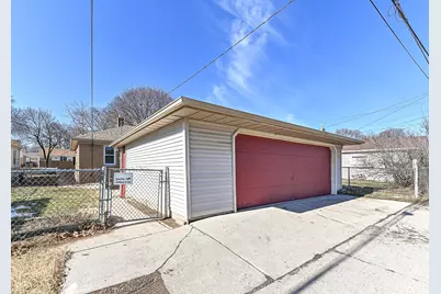 2530 S 64th St, Milwaukee, WI 53219 - Photo 27
