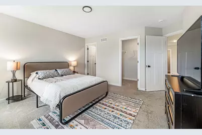 N101W16938  Tanglewood Dr, Germantown, WI 53022 - Photo 11