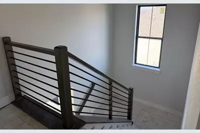 N66W21485  Sagebrush Dr, Menomonee Falls, WI 53051 - Photo 9