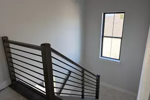 N66W21485 Sagebrush Dr, Menomonee Falls, WI 53051 - Photo 9