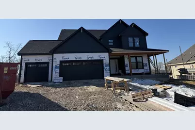 N66W21485  Sagebrush Dr, Menomonee Falls, WI 53051 - Photo 1