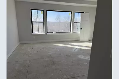 N66W21485  Sagebrush Dr, Menomonee Falls, WI 53051 - Photo 7