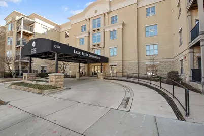 1300 N Prospect Ave #115, Milwaukee, WI 53202 - Photo 1