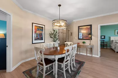 1300 N Prospect Ave #115, Milwaukee, WI 53202 - Photo 7