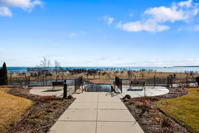 1300 N Prospect Ave #115, Milwaukee, WI 53202 - Photo 35