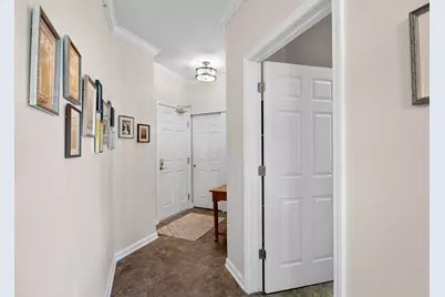 1300 N Prospect Ave #115, Milwaukee, WI 53202 - Photo 5