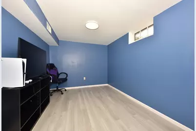 7800 W Palmetto Ave, Milwaukee, WI 53218 - Photo 15