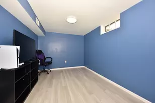 7800 W Palmetto Ave, Milwaukee, WI 53218 - Photo 15