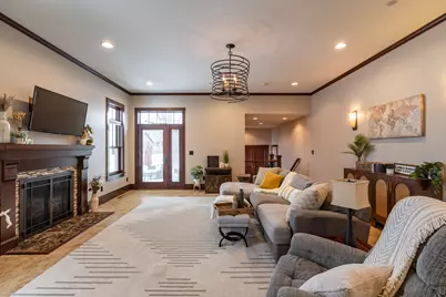 136  20th St, La Crosse, WI 54601 - Photo 15