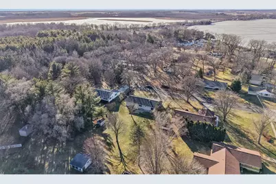 1018 S Ferry Dr, Lake Mills, WI 53551 - Photo 61