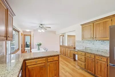 1018 S Ferry Dr, Lake Mills, WI 53551 - Photo 17