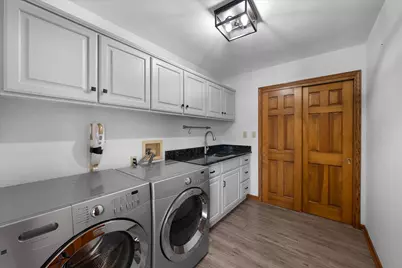 375  Regatta Dr, Port Washington, WI 53074 - Photo 7