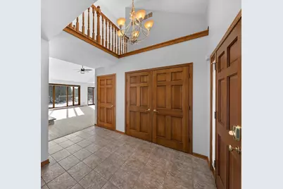 375  Regatta Dr, Port Washington, WI 53074 - Photo 3