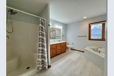 375  Regatta Dr, Port Washington, WI 53074 - Photo 11