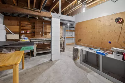 1008  Monroe Ave, Racine, WI 53405 - Photo 23