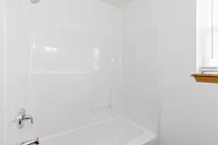 2029 N 28th St, Milwaukee, WI 53208 - Photo 7