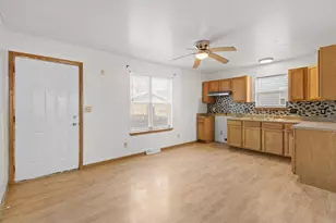 2029 N 28th St, Milwaukee, WI 53208 - Photo 5
